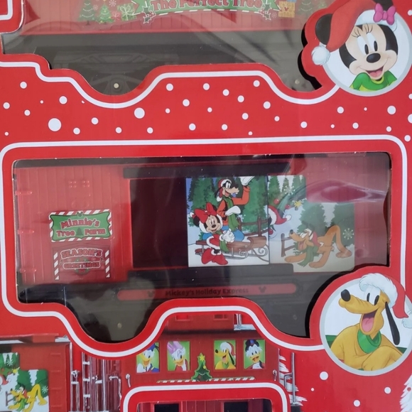 Disney's mickey mouse Christmas train - Picture 6 of 8